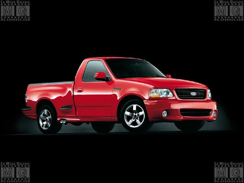 Ford - Lightning SVT 01