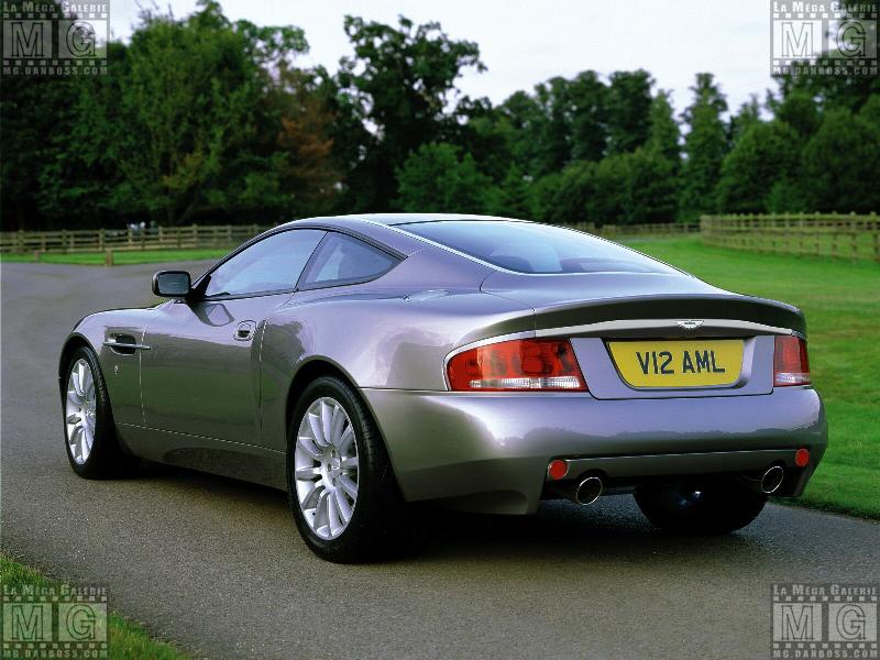 Aston Martin - Vanquish - 14